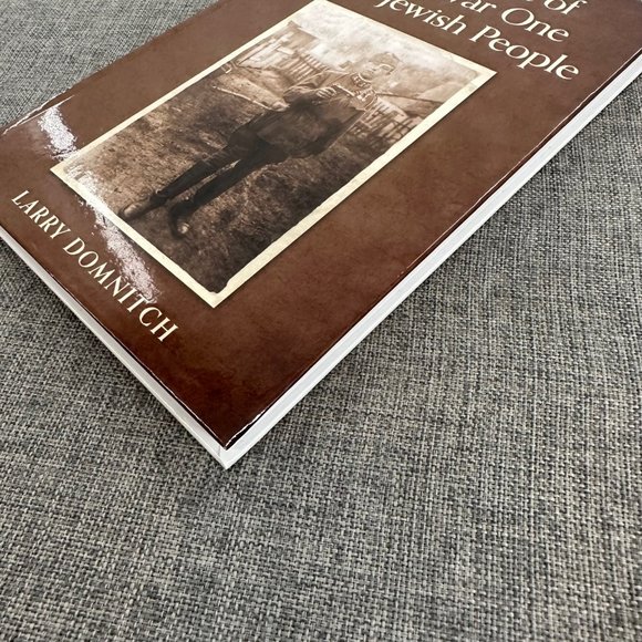 The impact of World War One on the Jewish People Book Larry Domnitch - Picture 2 of 11